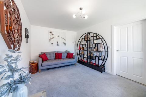 8 Glen Drive, Dinnington, Newcastle Upon Tyne, NE13 7FE