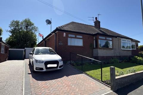 2 bedroom semi-detached bungalow for sale, Highlands Road, High Crompton