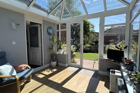 2 bedroom semi-detached bungalow for sale, Highlands Road, High Crompton