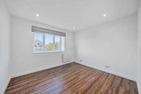 2 bedroom flat to rent, Sterling Gardens, New Cross, London, SE14