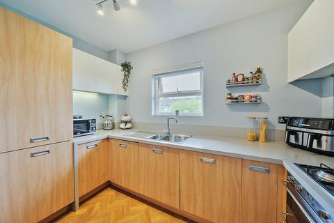 38 The Quadrant, Rickmansworth, WD3 1GL