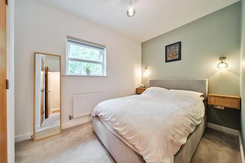 38 The Quadrant, Rickmansworth, WD3 1GL