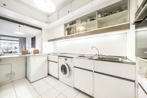 2 bedroom flat for sale, Defoe House, London EC2Y