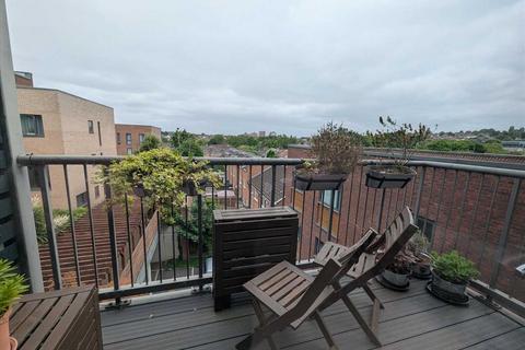 3 bedroom apartment to rent, Chain Court, Ajax Avenue, Colindale