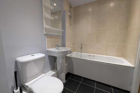 3 bedroom apartment to rent, Chain Court, Ajax Avenue, Colindale