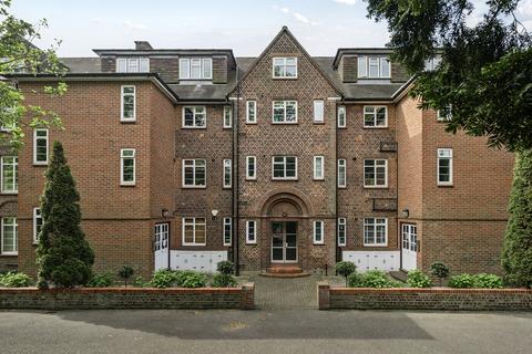 Wat Tyler Road, London