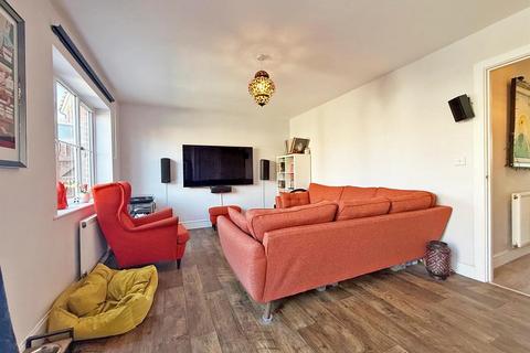 3 bedroom semi-detached house for sale, Chantry Place, Sweetlake Meadow, Shrewsbury