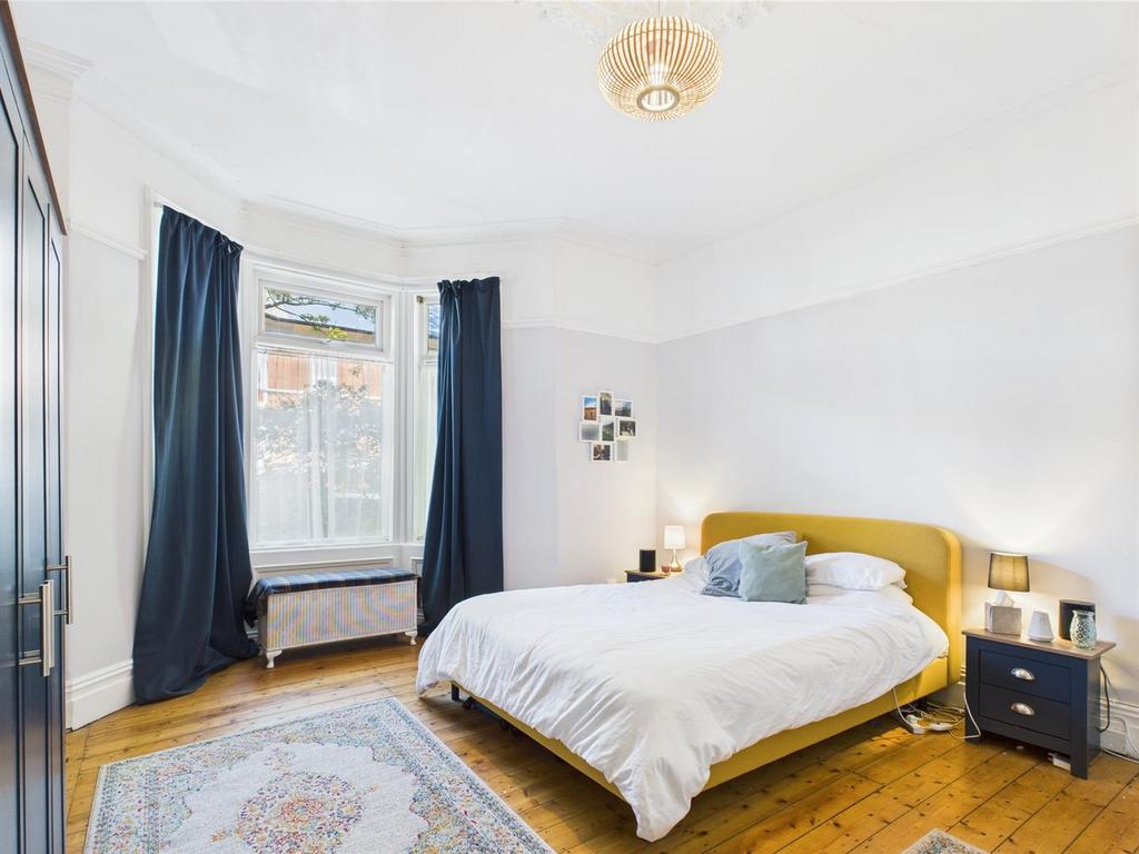 Bedroom.jpg