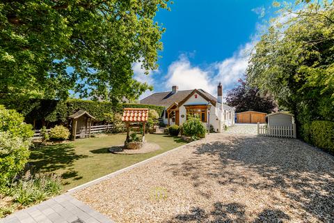 244 Humberston Avenue, Humberston, Grimsby, DN36 4JB