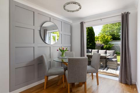 2 bedroom house for sale, Charlesfield Road, Horley, Surrey, RH6