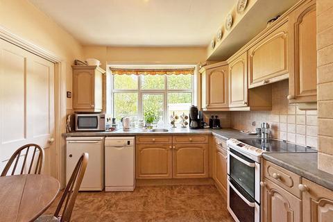 4 bedroom detached house for sale, Woodfield Road, Copthorne, Shrewsbury