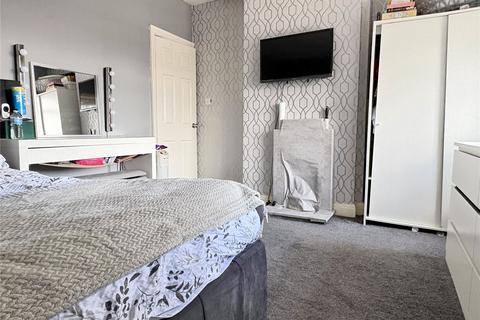 116 Hadfield Street, Oldham, OL8 3EE