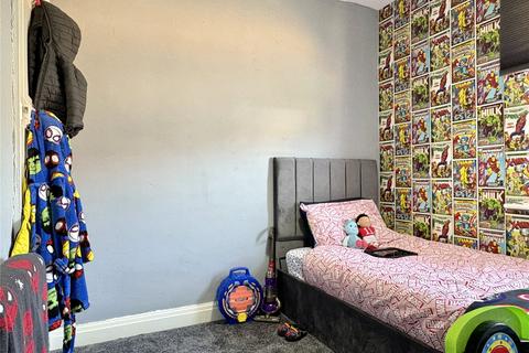116 Hadfield Street, Oldham, OL8 3EE
