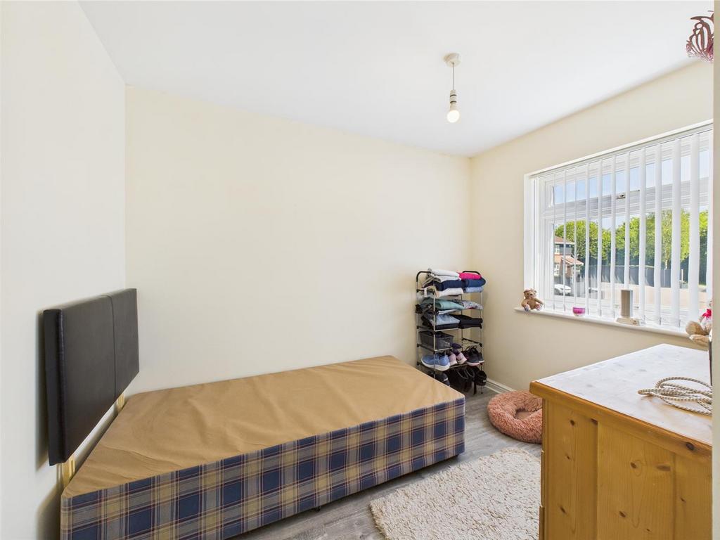 Bedroom: