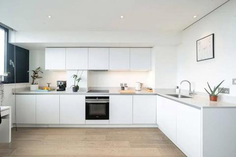 Studio for sale, Highgate Hill, London