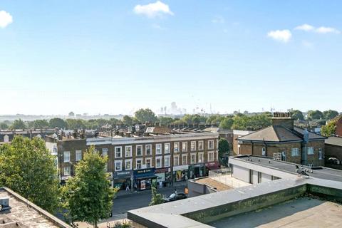 Studio for sale, Highgate Hill, London