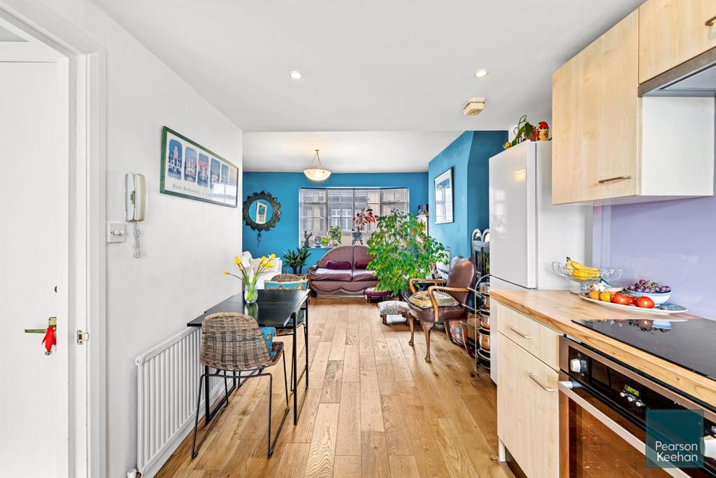 Living Room/Kitchen