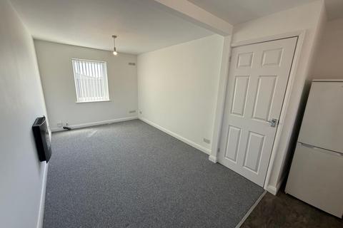 1 bedroom flat to rent, Harlech Close, Spondon, DE21