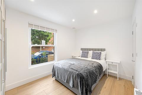 2 bedroom apartment to rent, Acton Lane, London, W4