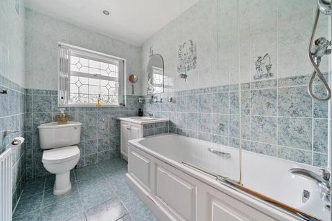 11 Fanshawe Road, Richmond, TW10 7XT