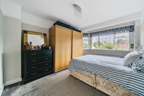 11 Fanshawe Road, Richmond, TW10 7XT