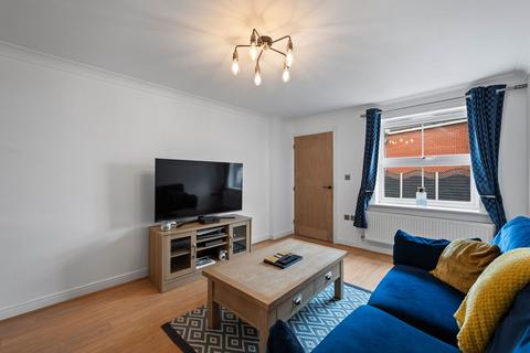 19 Brettas Park, Monk Bretton, Barnsley, S71 1XU