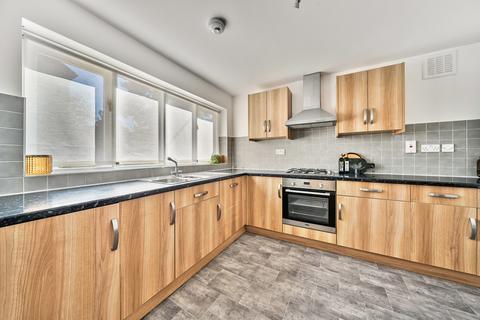 Flat 1, 20 Hanover Park, London, SE15 5HS
