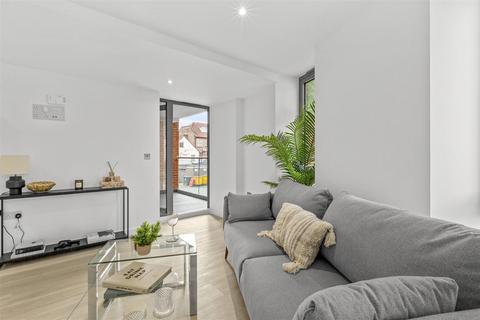 1 bedroom apartment to rent, 17-19 Frogmoor, High Wycombe HP13