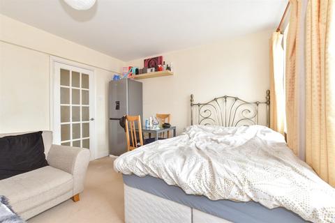 undefined, Grand Parade, Crawley RH10