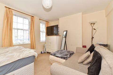 undefined, Grand Parade, Crawley RH10