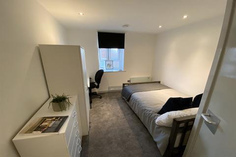 5 bedroom apartment to rent, Mooregate House, Middle Street, NG9 1FX