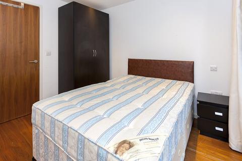 Flat 2, 28 Westland Place, London, N1 7JH