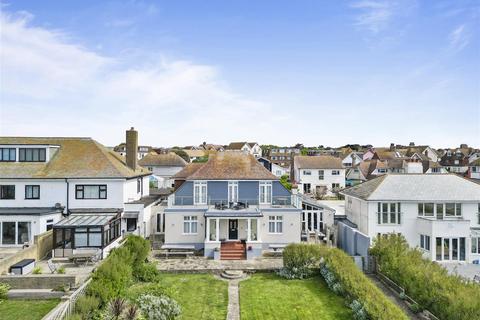 Marine Parade, Seaford