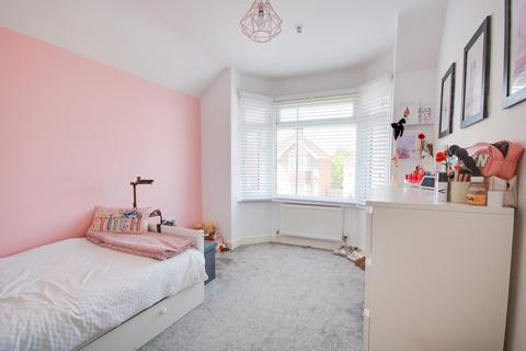 8 Cornwall Crescent, Southampton, SO18 2AQ