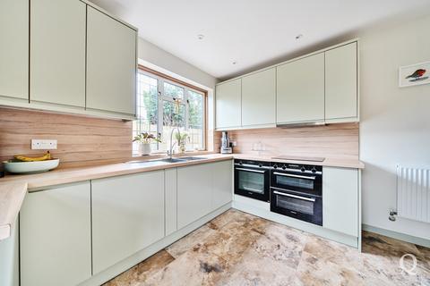 3 bedroom detached house for sale, School Lane, Bapchild, Sittingbourne, Kent, ME9