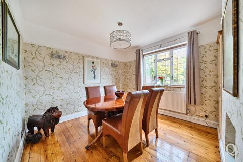 3 bedroom detached house for sale, School Lane, Bapchild, Sittingbourne, Kent, ME9