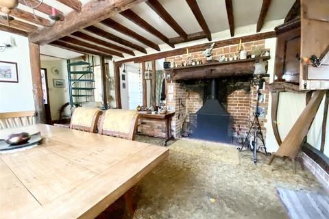 5 bedroom detached house for sale, Common Road, Shelfanger