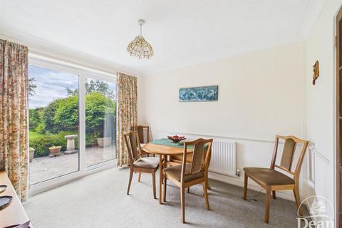 3 bedroom detached house for sale, Bailey Hill, Yorkley, Lydney