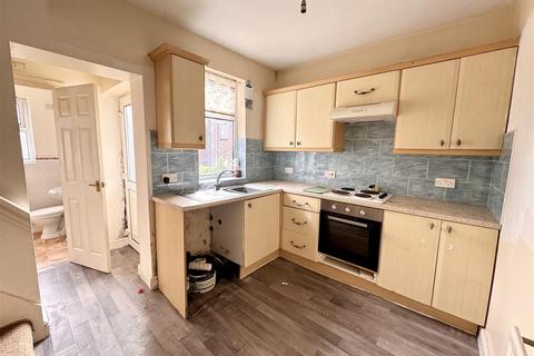 2 bedroom terraced house for sale, Bridge Street, Barnsley