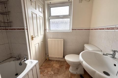 2 bedroom terraced house for sale, Bridge Street, Barnsley