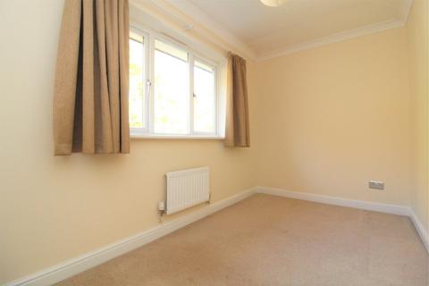 22 Lark Rise, Yate, Bristol, BS37 7PJ
