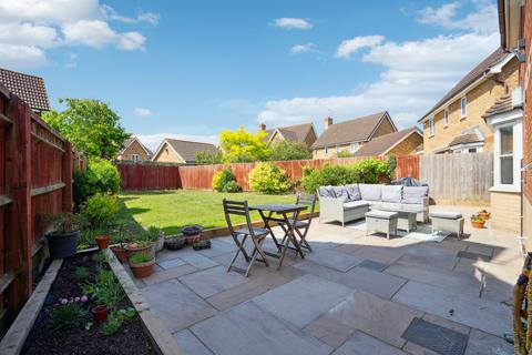 81 Dart Drive, Didcot, OX11 7XS
