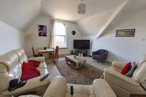 2 bedroom flat for sale, Knowsley Road, Southport PR9