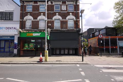 Restaurant to rent, St. James's Street, London, E17