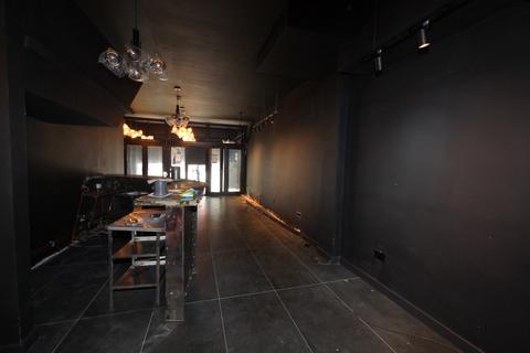 Restaurant to rent, St. James's Street, London, E17