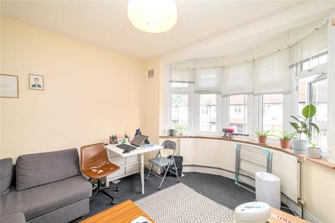 1 bedroom apartment to rent, Warlters Close, Holloway, London, N7