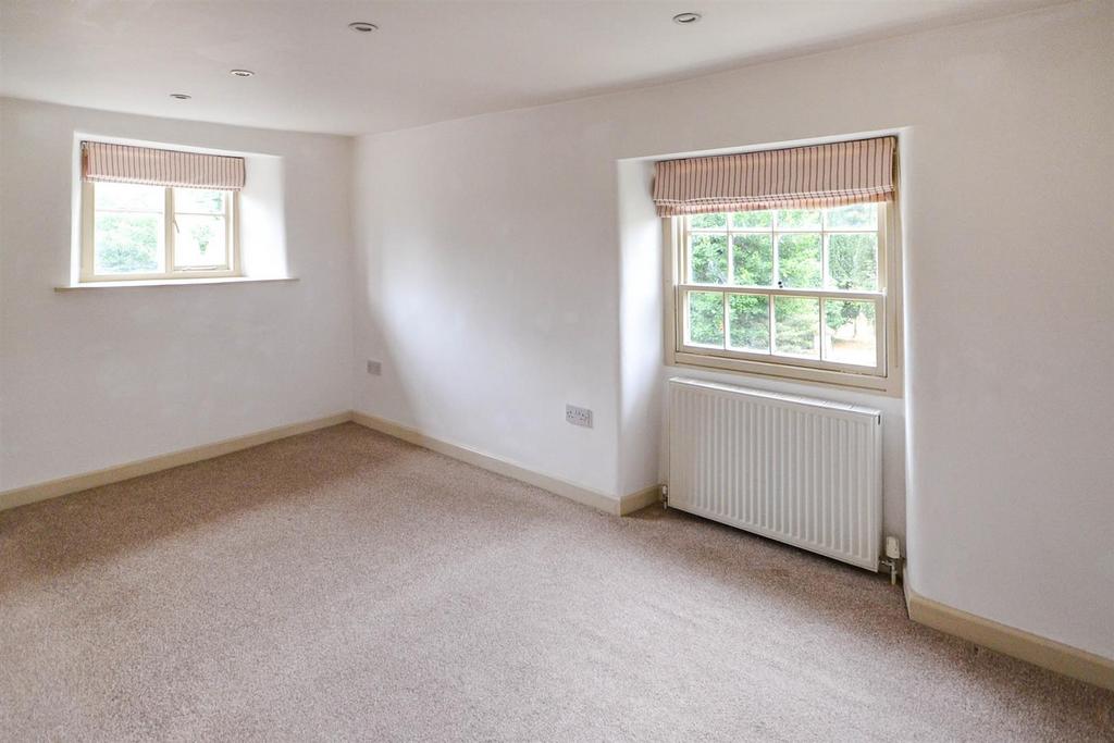 Main Bedroom.JPG