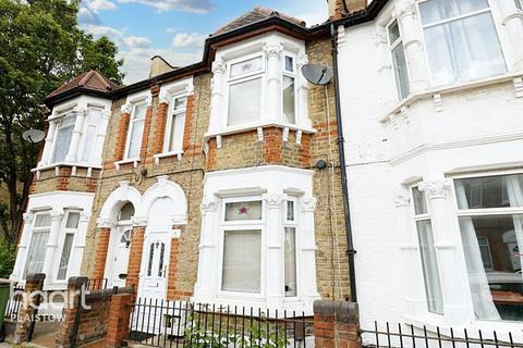 2 bedroom terraced house for sale, Chadwin Road Plaistow, London