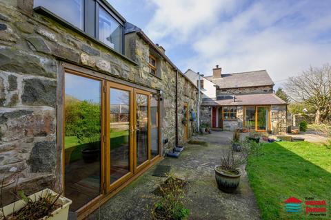 undefined, Llanaelhaearn, Caernarfon LL54