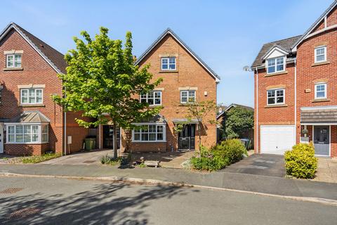 5 bedroom detached house for sale, Iona Crescent, Widnes WA8